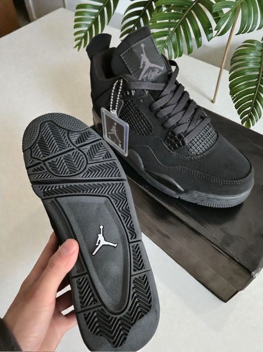 Jordan 4 Retro Black Cat