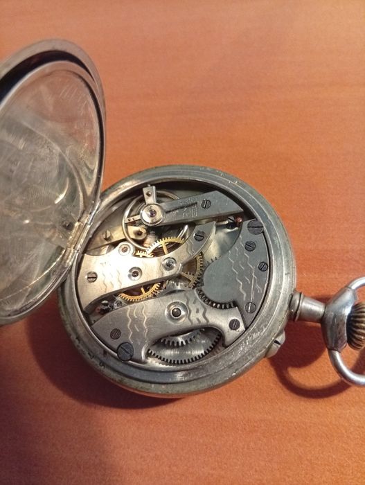 Джобен  часовник