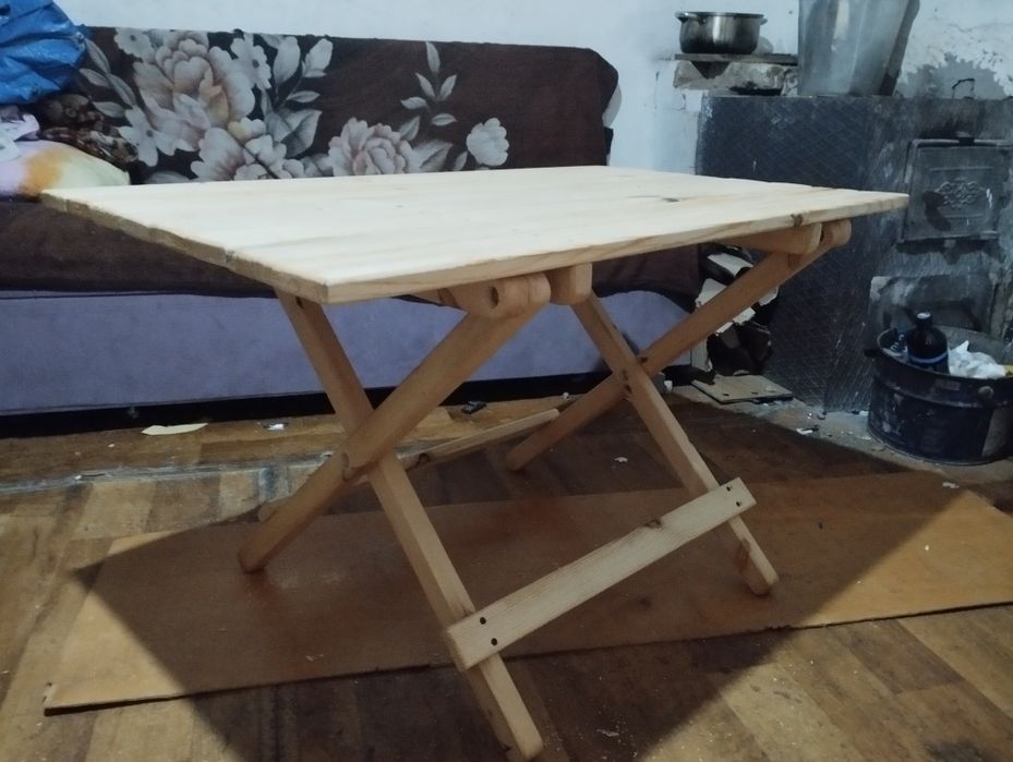 Мебель из дерева