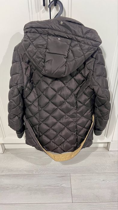 Продам женскую куртку