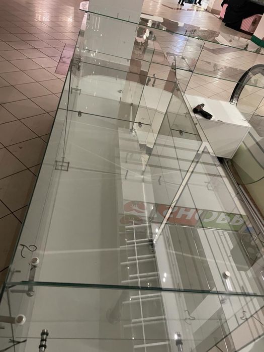 Мебель витрина  МДФ