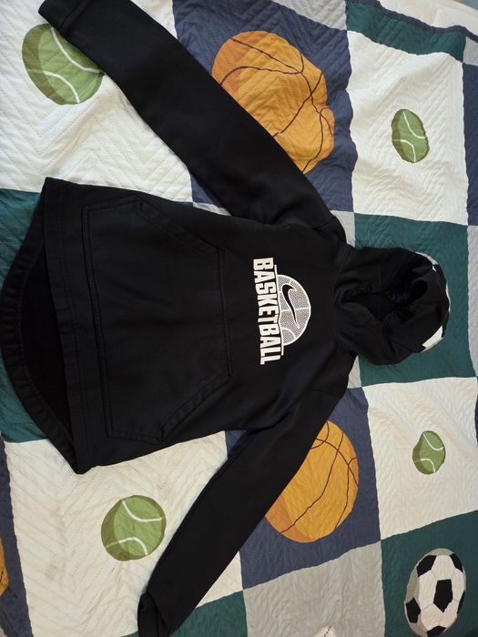 Суитшърт Nike 146-152 см