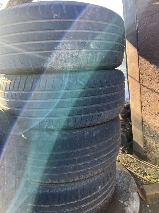 Cauciucuri Continental 215/55/16 cu jante tabla vw