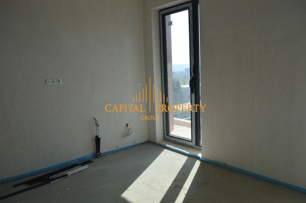 Продава се Тристаен апартамент в Варна, Левски - 116 кв.м за 1897 €/кв.м - Снимка #9