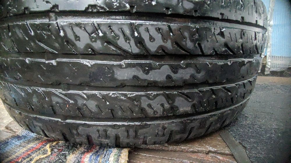 Продам шины летние