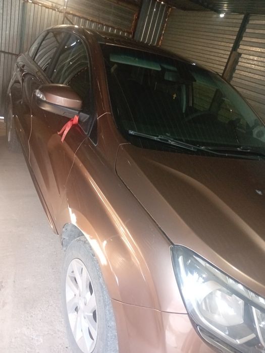 Продам машину срочно
