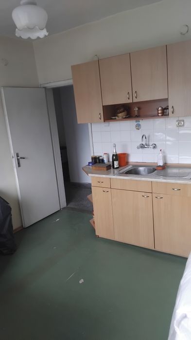 Продава апартамент в гр.Кочериново