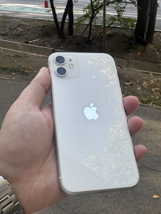Телефон iphone 11 128gb
