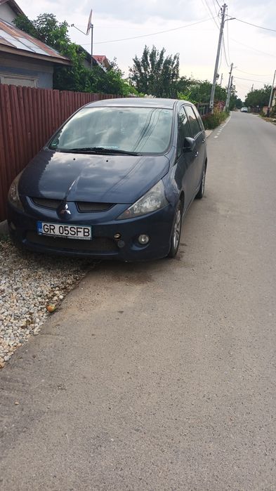 MITSUBISHI Grandis 2005 — imagine 3