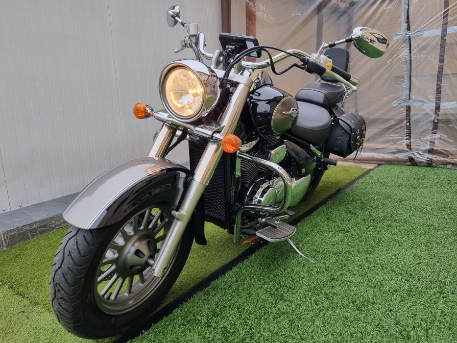 Suzuki Intruder 800