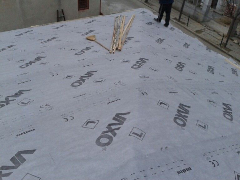 Ремонт и изграждане на покриви с. Брестовица