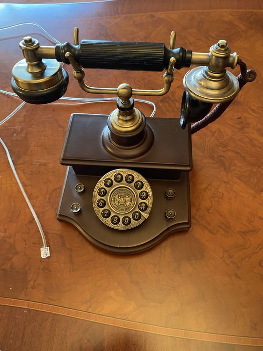 Телефон домашний новый