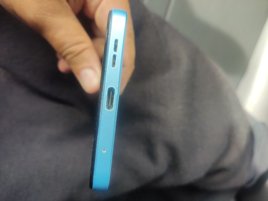продам Redmi note 12