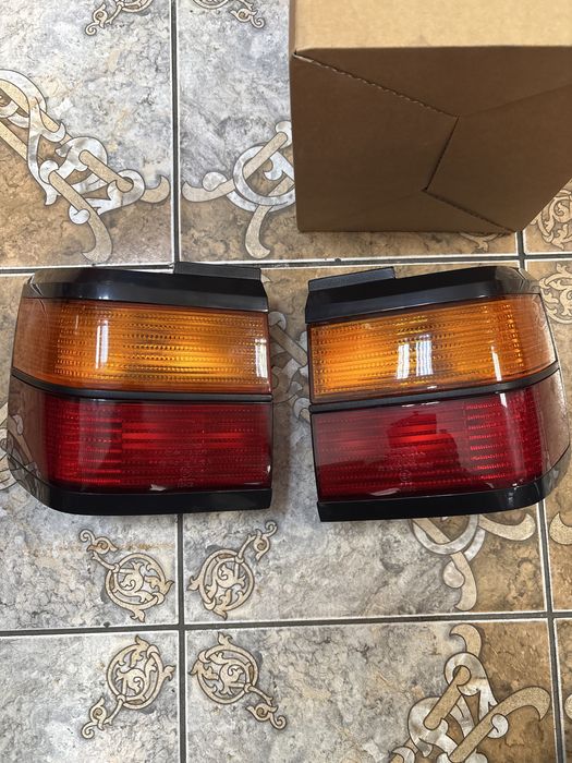 Фонари задние Passat B3  sedan DEPO
