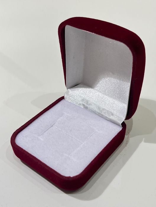 Коробочки ювелирные