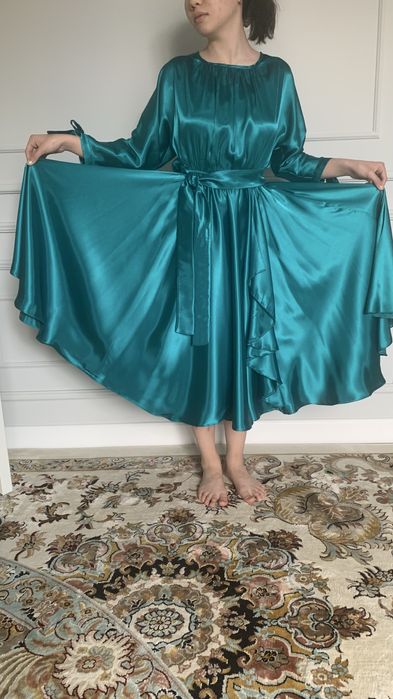 Вечернее платье изумруд