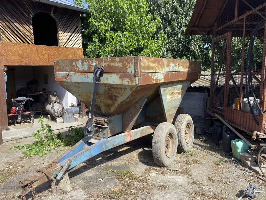 Masina de imprastiat ingrasaminte - MA-35