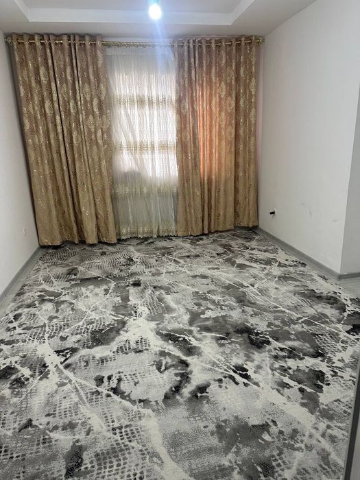 O'rta Chirchiq tumani Uyg'ur MFY Yoshlar ko‘chasida 2 xonali mebellang