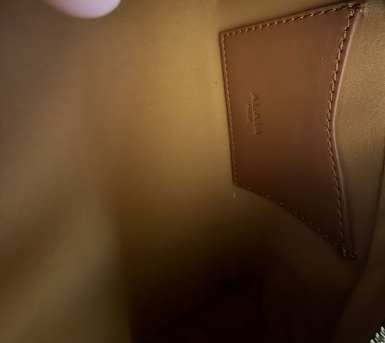 Малка чанта Alaia