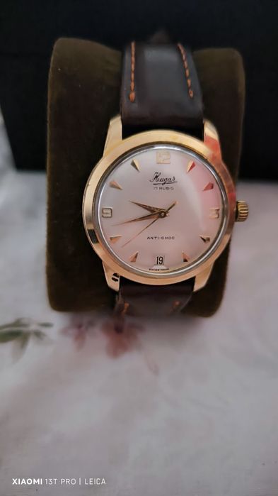 Ceas elvețian mecanic Hugar