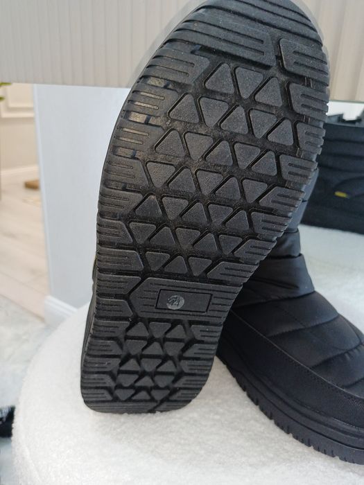 Зимние ботинки утерленные