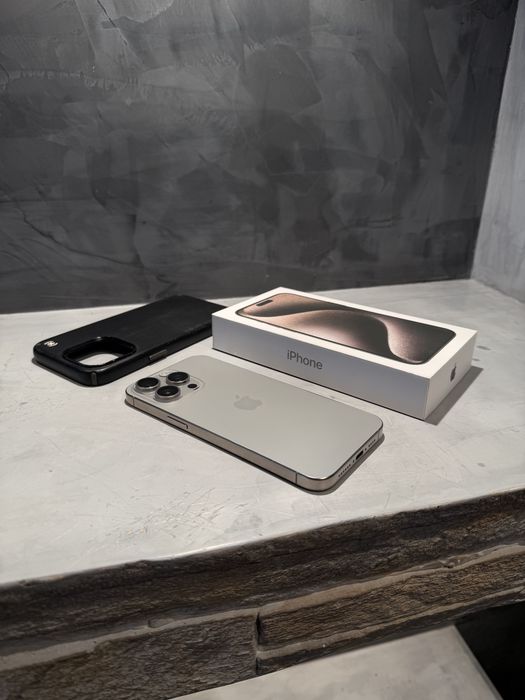 КАТО НОВ Iphone 15 Pro  Max 1TB Natural Titanium