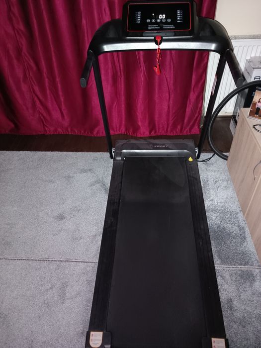 Banda de alergat electrica ProFit