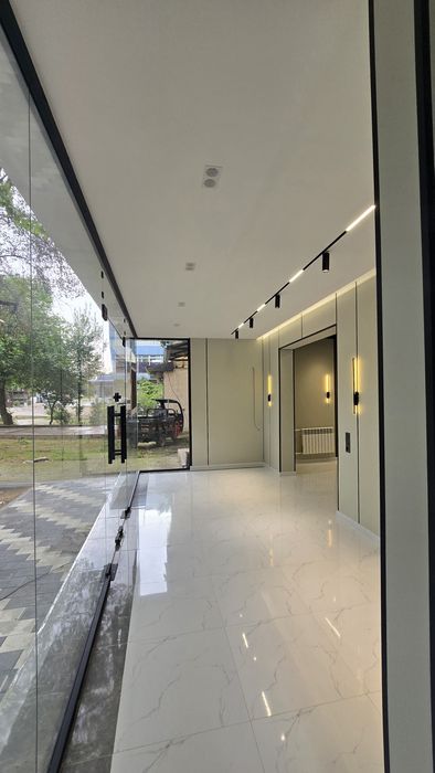 Chilonzor 20 kvartal 70 m2 nejiloy ofis srochno sotiladi.Yevro remont