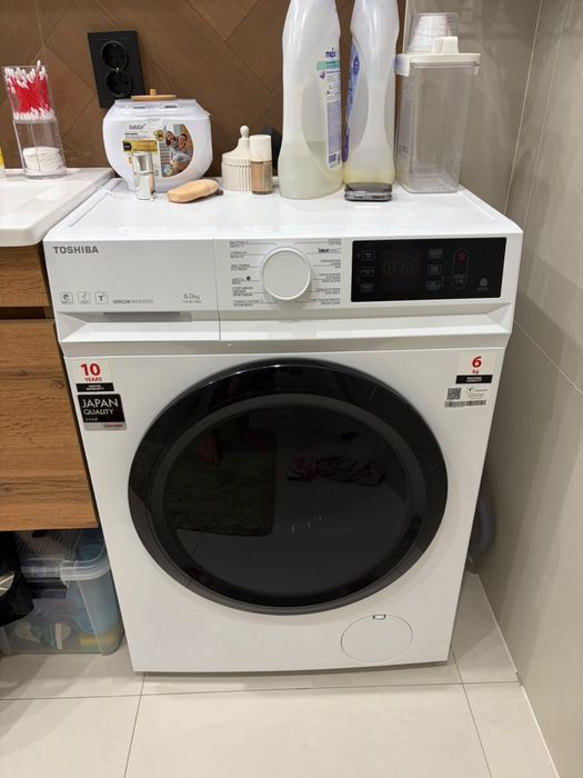 Продам стиральную машину Toshiba TW-BL70A2