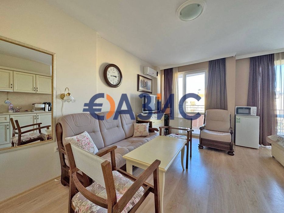Продава се Едностаен апартамент в к.к. Слънчев бряг - 41 кв.м за 759 €/кв.м - Снимка #9