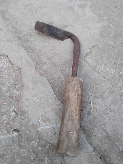 Букаи, мундщук и сантрач за кон