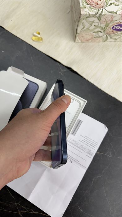 Продам iphone 15 pro 128 gb sim+esim
