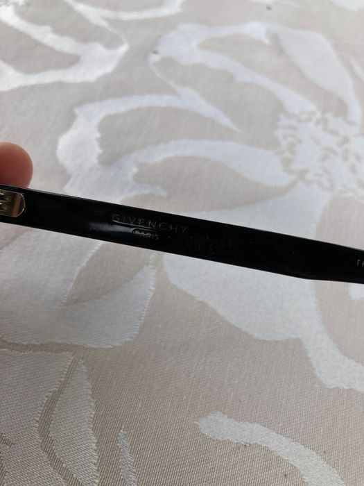 Givenchy оригинални очила ,без забележки