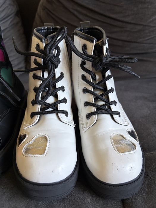 Set 2 perechi ghete Skechers marimea 30 in stare buna