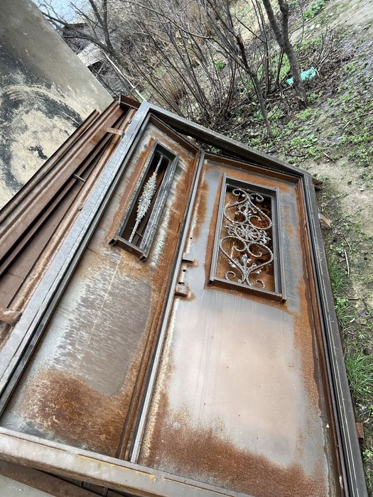 Стандарт есиктер двери просдам