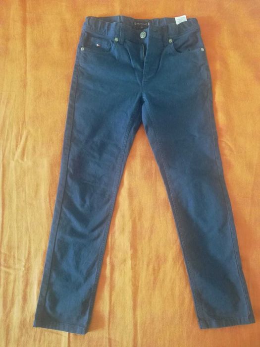 Blugi TOMMY HILFIGER, bleumarin, marime 152 cm.