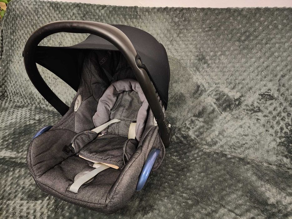 Бебешко столче за кола Maxi Cosi 0-13 кг.