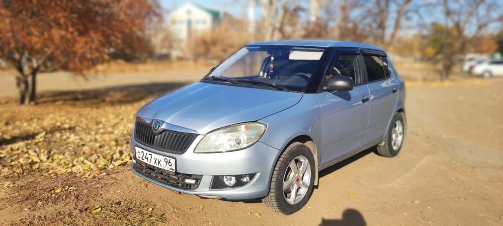 Продам skoda fabia1.2 2010г.в