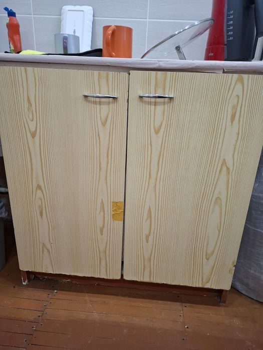 Шкафчики 3 штуки