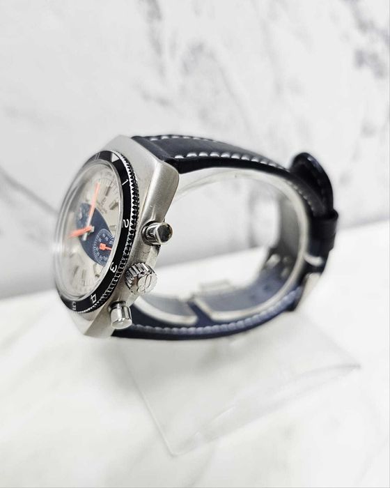 Breitling Sprint “Surfboard” 2212 Zeus Amanet 65729