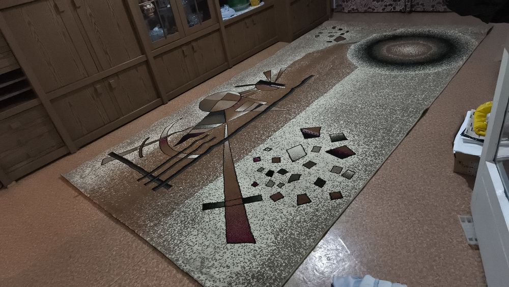 Продам палас 2*4