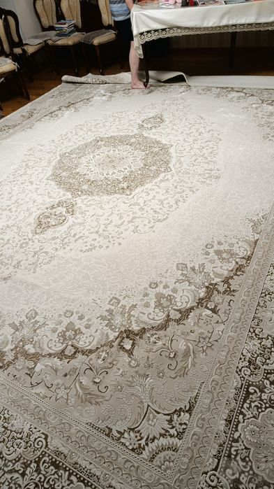 Ковёр в отличном состоянии