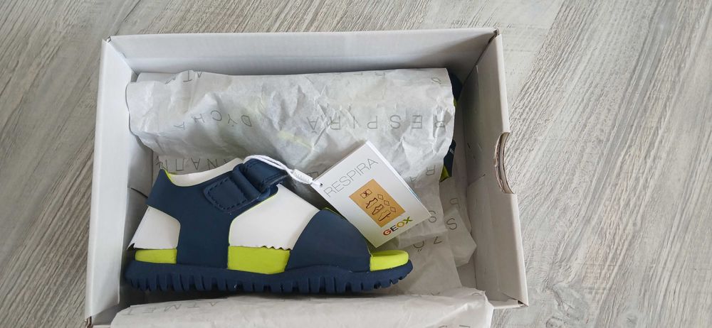 Сандали за момче на GEOX