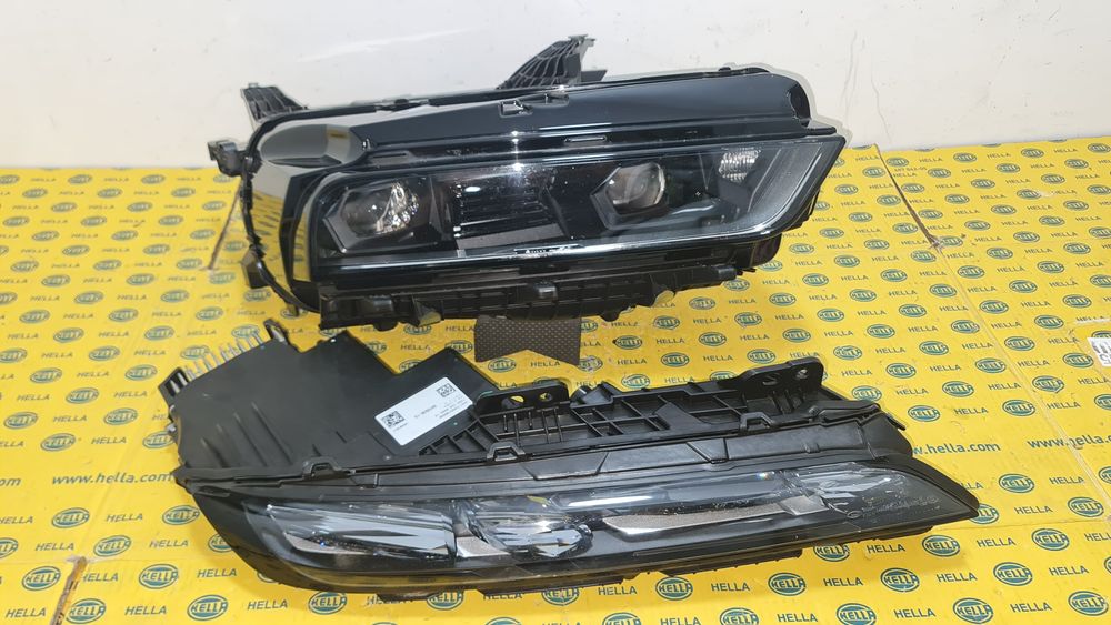 Lampa far full led Swarovski Crystal BMW 7 G70 i7 5b33f02 9879936