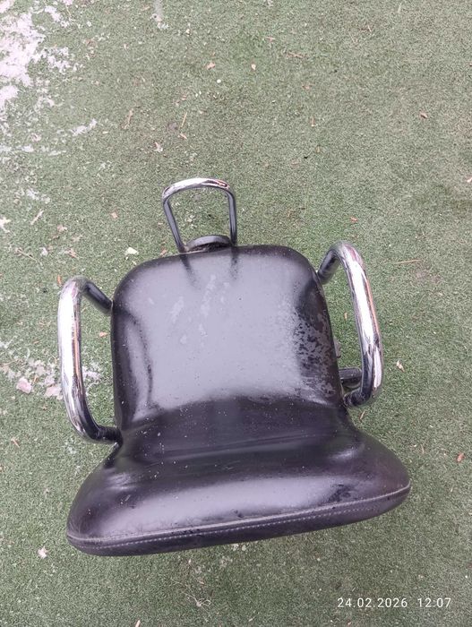 Детское парикмахерское кресло