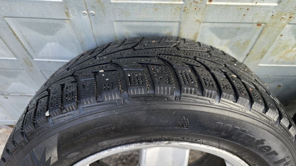 Диск с шиной 205/65/15