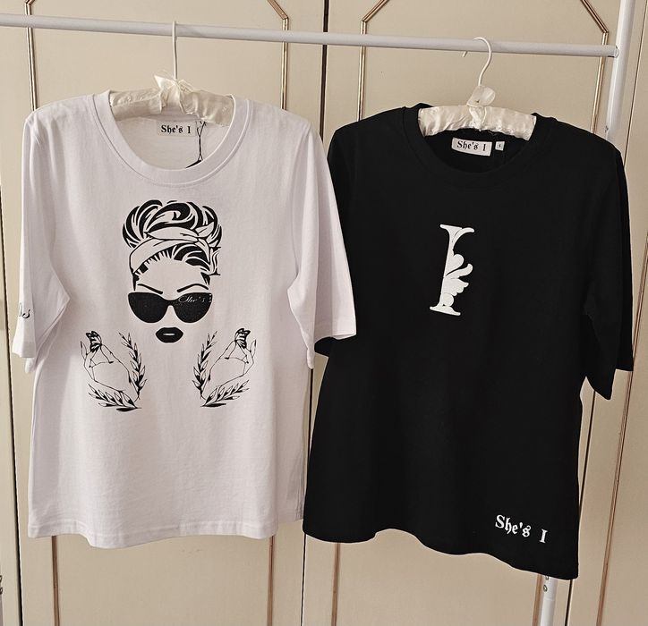 Тениски в бяло и черно