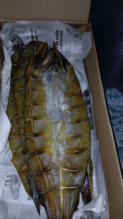 Продается копченные рыбы.