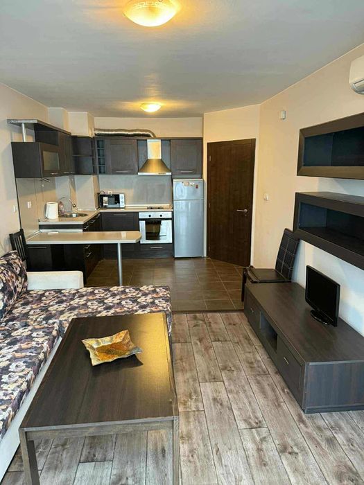 Продава се Двустаен апартамент в Варна, Бриз - 58 кв.м за 1627 €/кв.м - Снимка #1