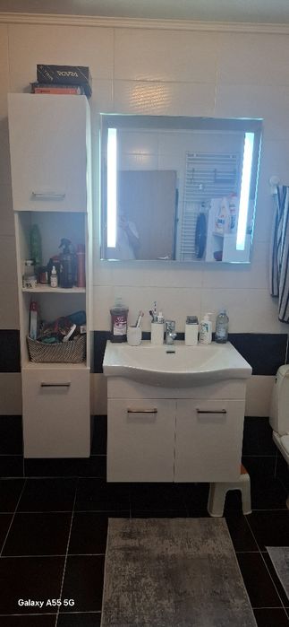 Vand mobilier baie, wc și cada cu hidromasaj